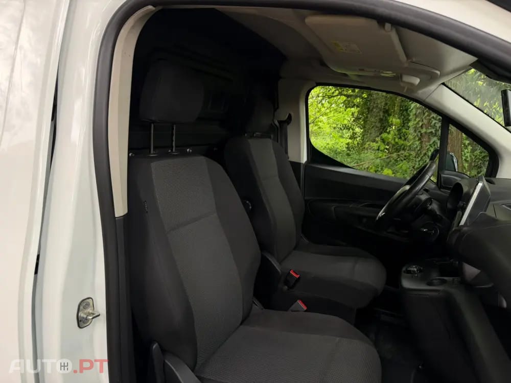 Citroen Berlingo 1.5 BlueHDi XL S&S EHZ EAT8 Control Variospace
