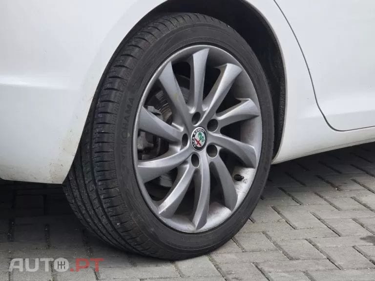 Alfa Romeo Giulietta 1.6 JTDm EXCLUSIVE