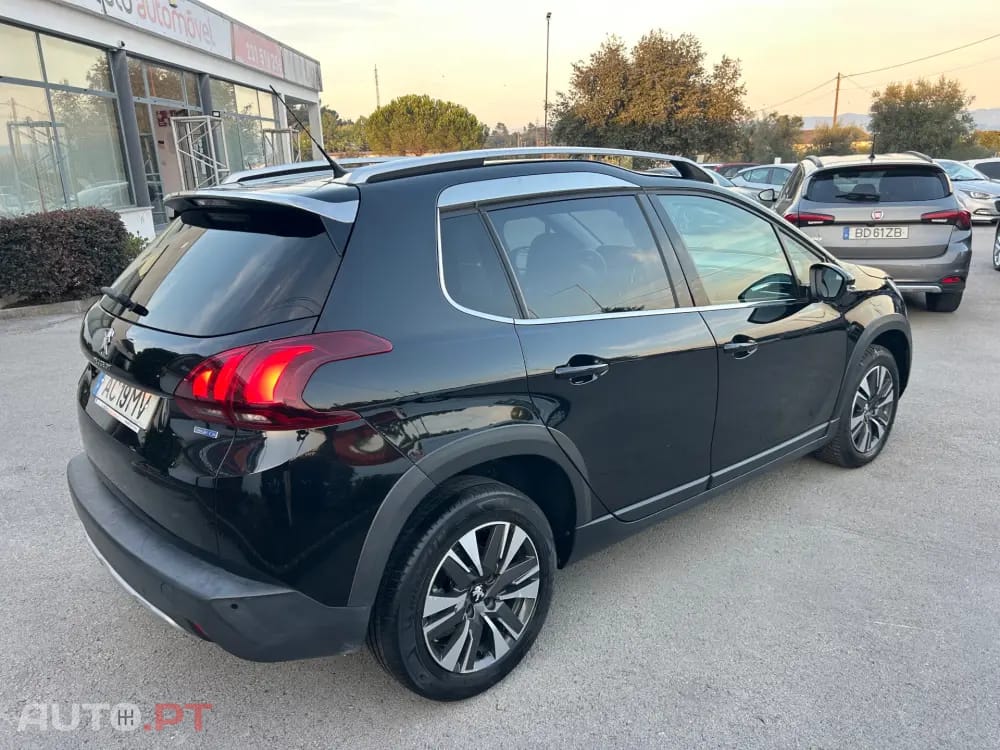 Peugeot 2008 BlueHDi FAP 120 STOP & START Allure
