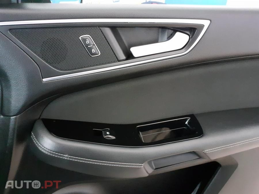 Ford S-Max 2.0 TDCi Titanium