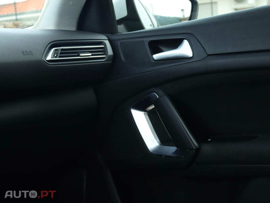 Peugeot 308 1.6 BlueHDi Allure