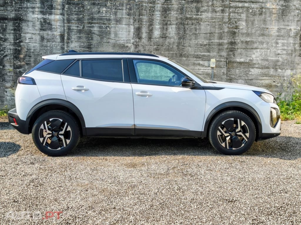 Peugeot 2008 TURBO 100 Allure