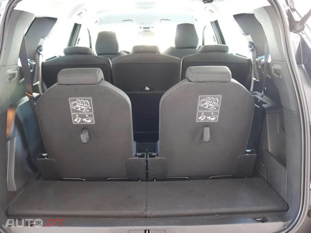 Peugeot 5008 1.5 BlueHDi Active Pack