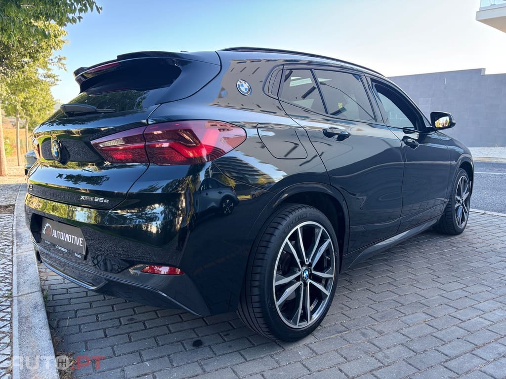BMW X2 25 e xDrive X Pack M