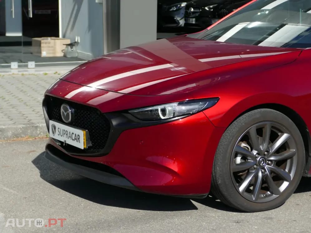 Mazda 3 2.0 e-Skyactiv-G Exclusive-line