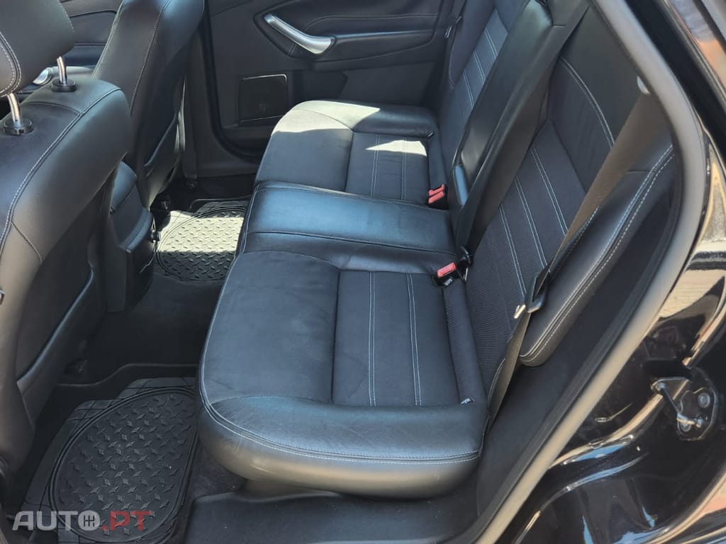 Ford Mondeo SW Titanium