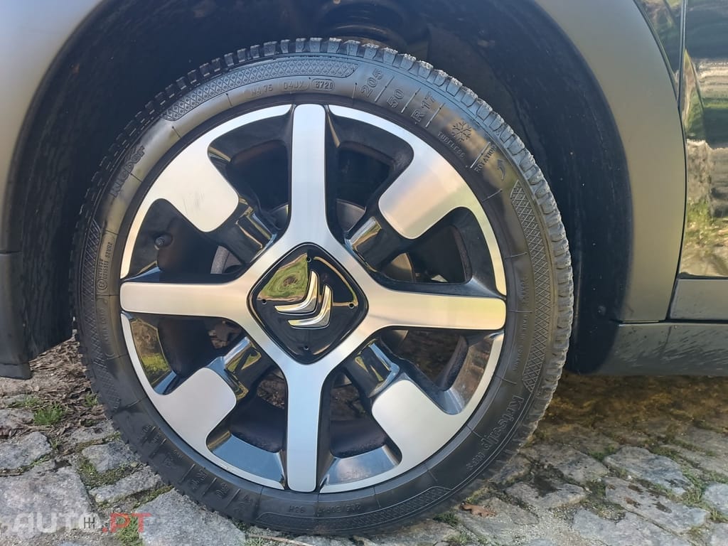 Citroen C4 Cactus BlueHDi 100 Stop&Start C-SERIES