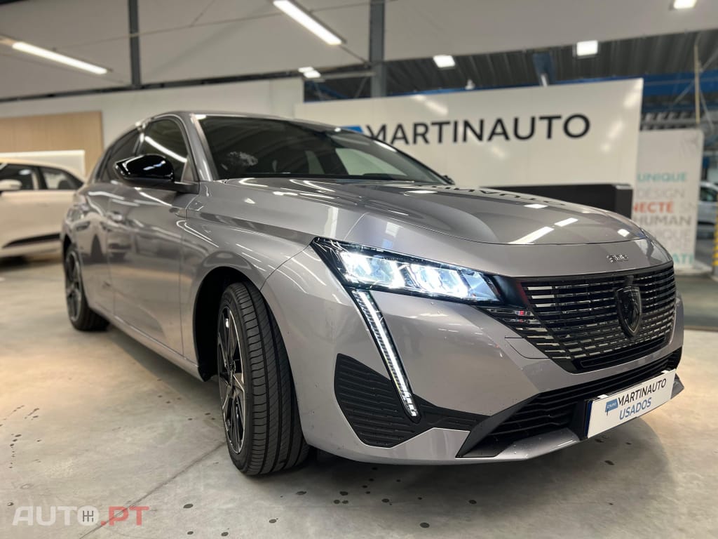 Peugeot E-308 54 kWh Style