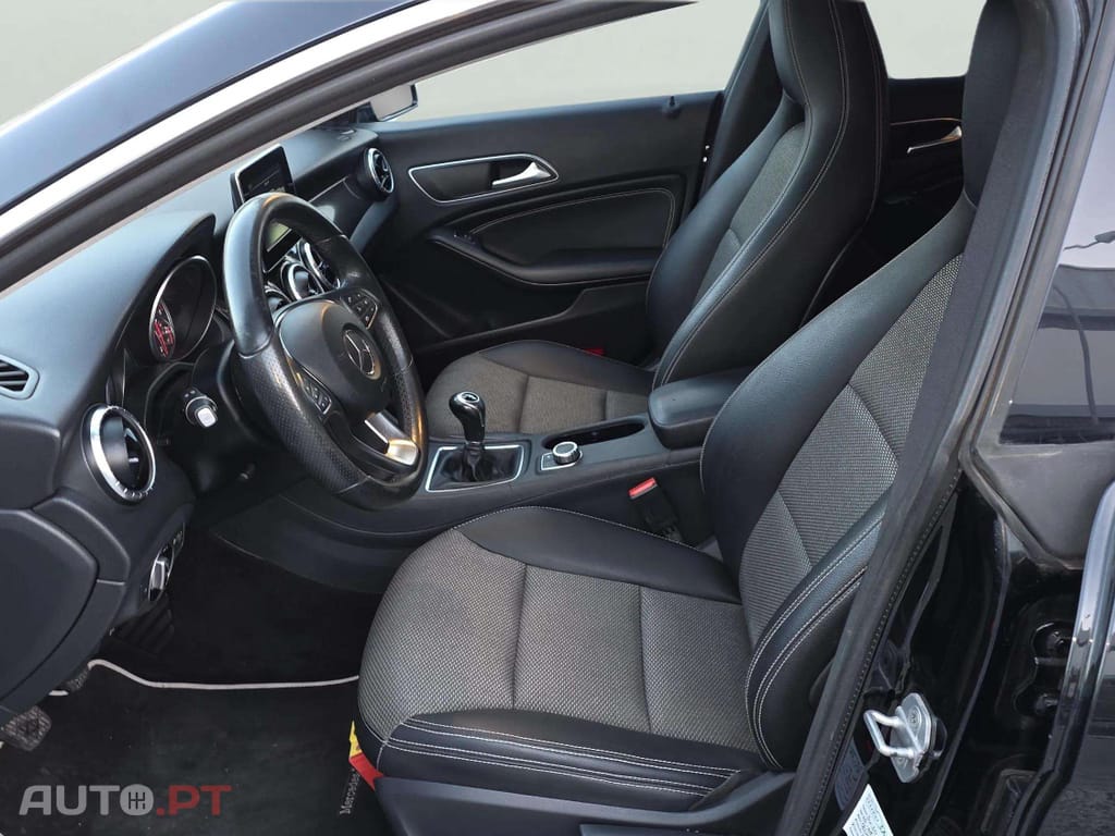 Mercedes-Benz CLA 180 Shooting Brake d AMG Line