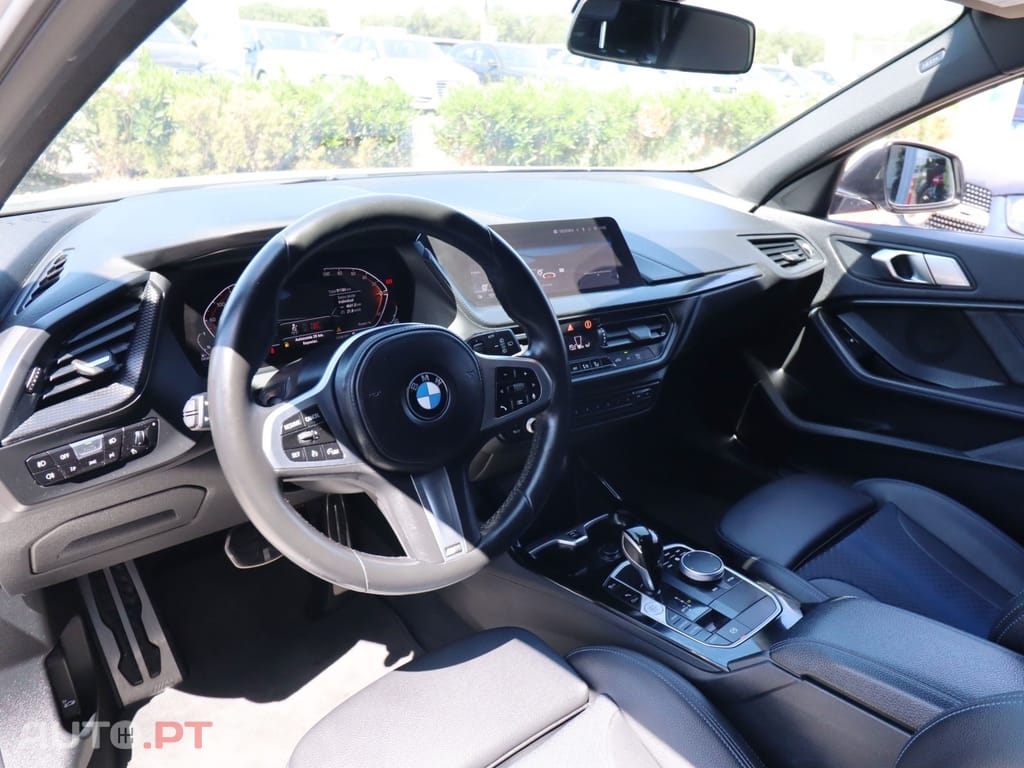 BMW 116 d Pack Desportivo M