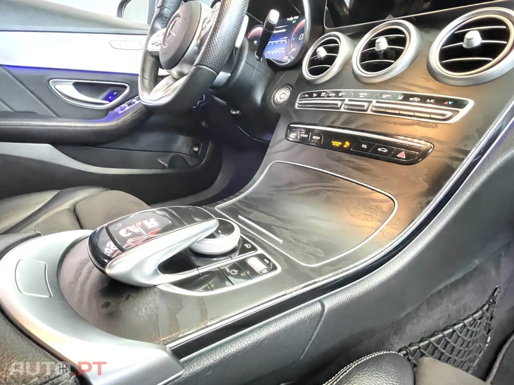 Mercedes-Benz C 300 de AMG Line