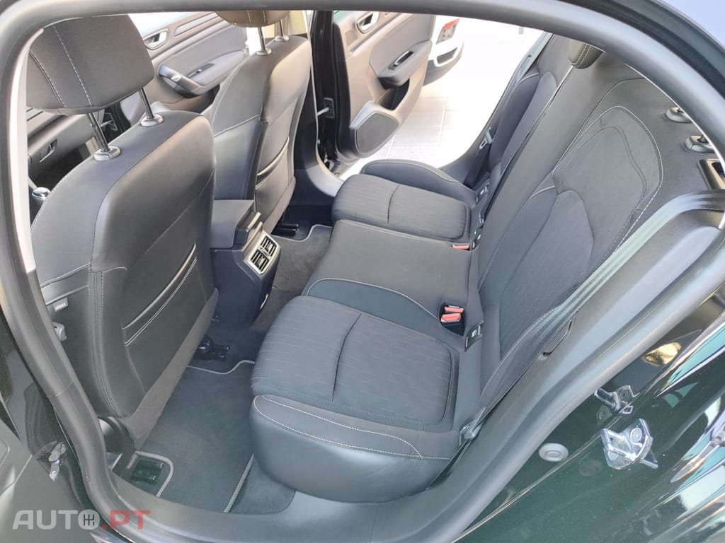 Renault Mégane 1.3 TCe Limited J17