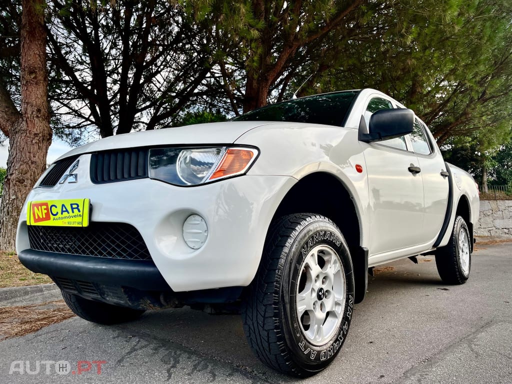 Mitsubishi L200 DI-D  4x4