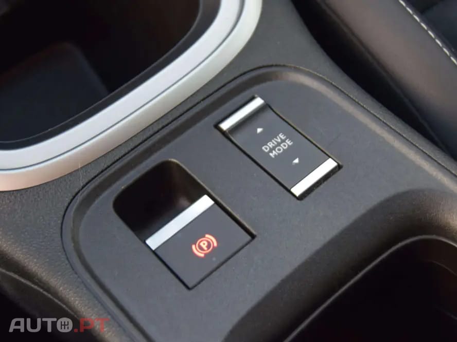 Jeep Avenger 54 kWh Summit