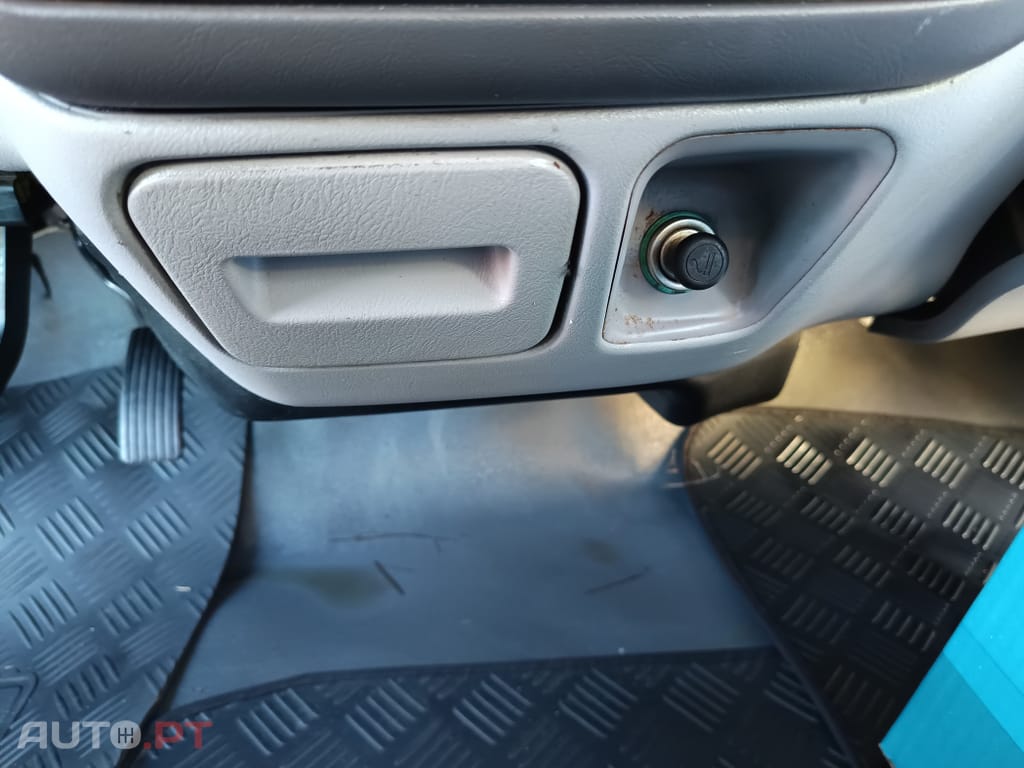 Mitsubishi L400 2.5 TD GL