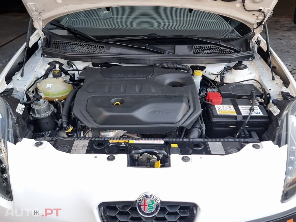 Alfa Romeo Giulietta 1.6 JTDm Sport J18 TCT