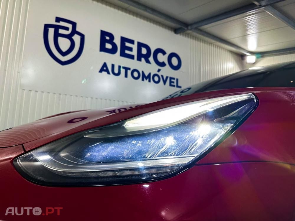 Tesla Model 3 Long Range Tração Integral