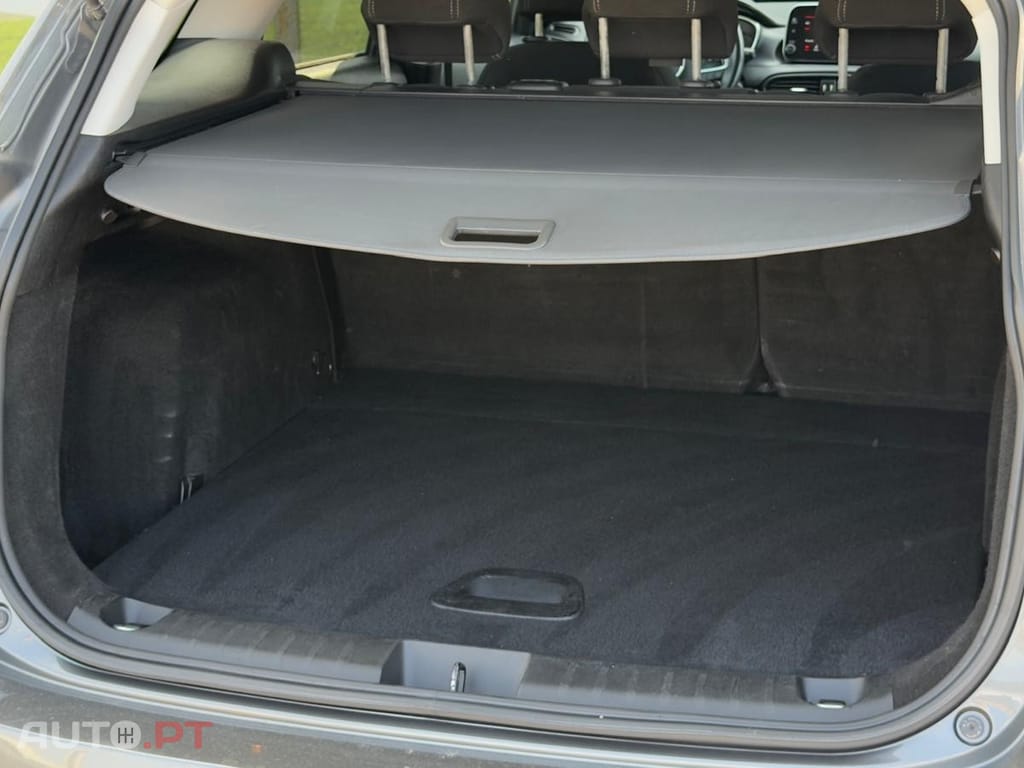 Fiat Tipo 1.6 M-Jet Lounge DCT