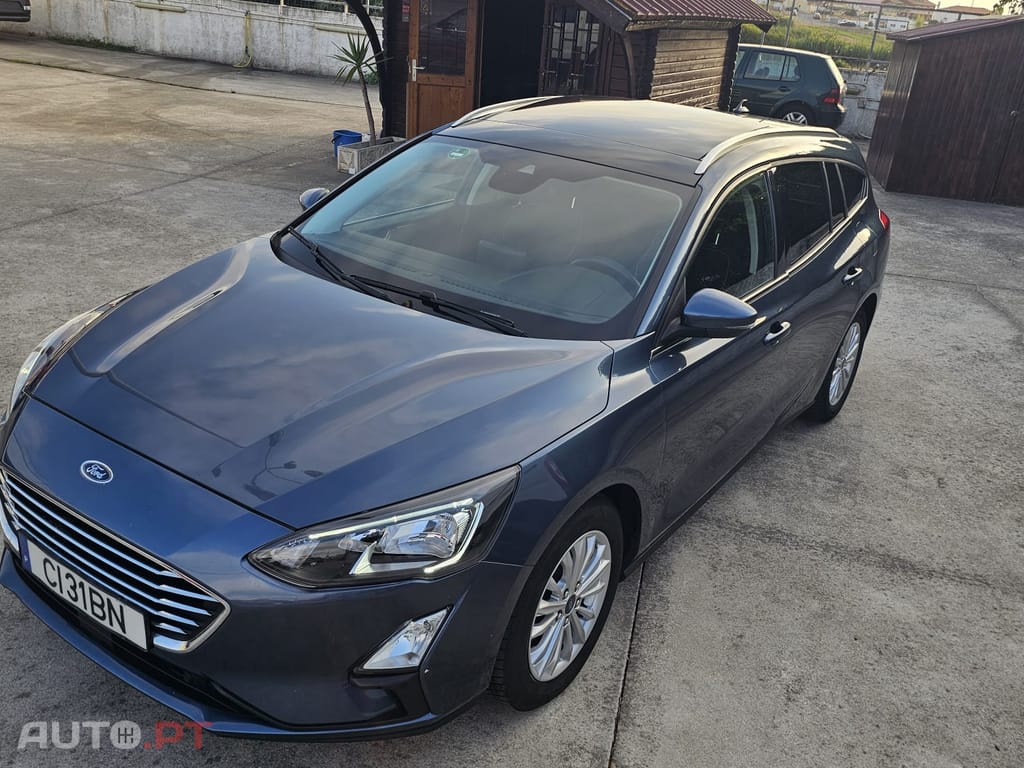 Ford Focus SW Titanium 1.0 ecoboost hybrid