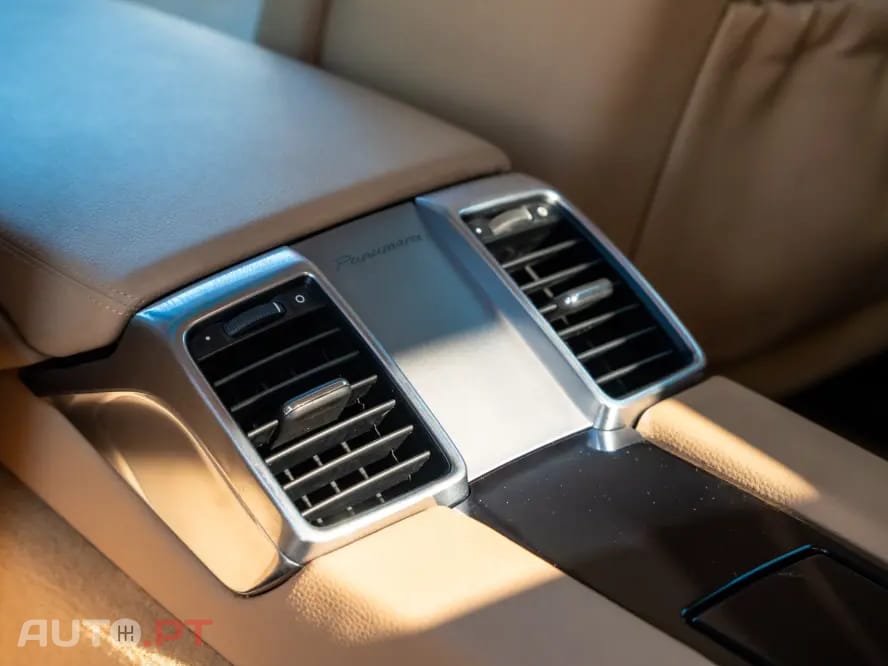 Porsche Panamera 4S PDK