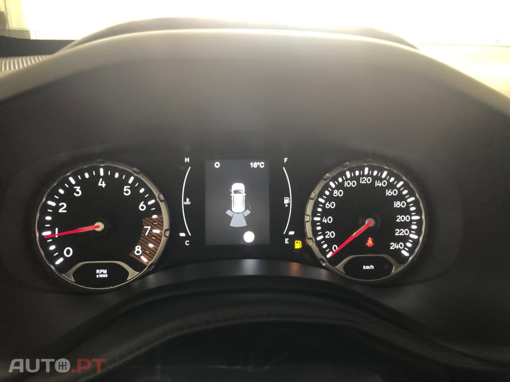 Jeep Renegade 1.0 T Night Eagle