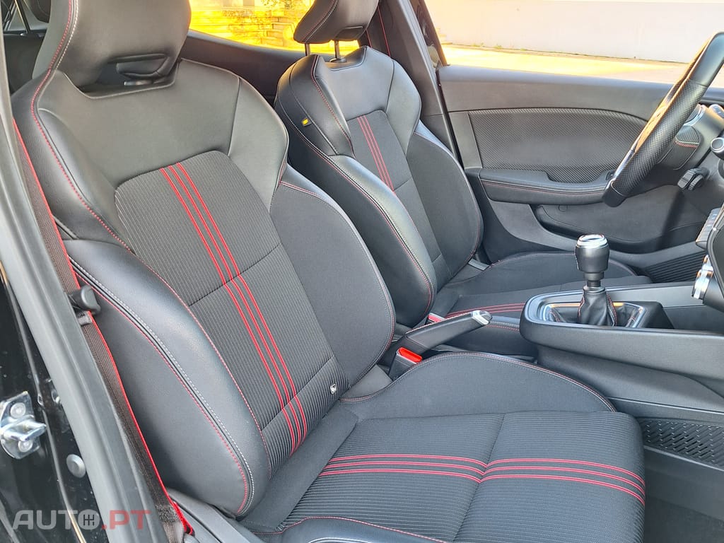 Renault Clio RS Line