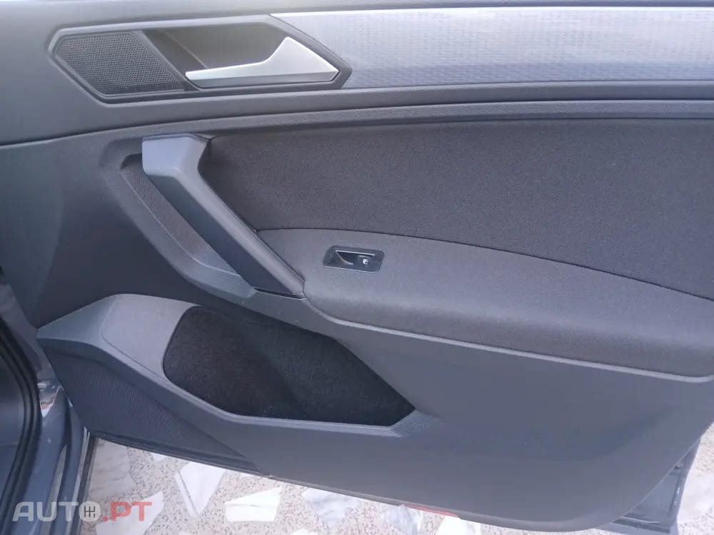 Volkswagen Tiguan 2.0 TDI Confortline DSG