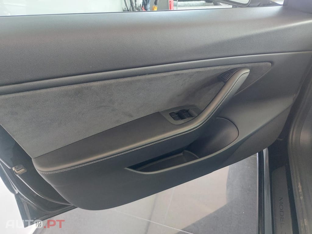 Tesla Model 3 Performance Dual Motor AWD