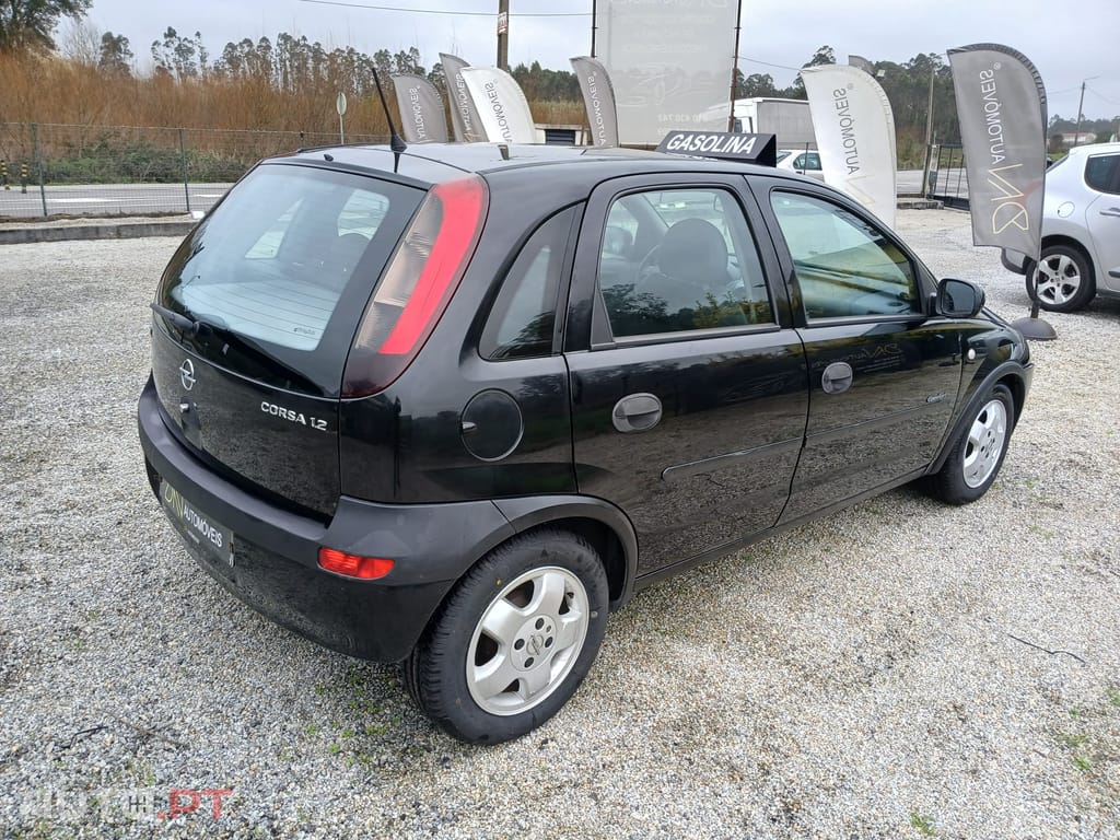 Opel Corsa 1.2