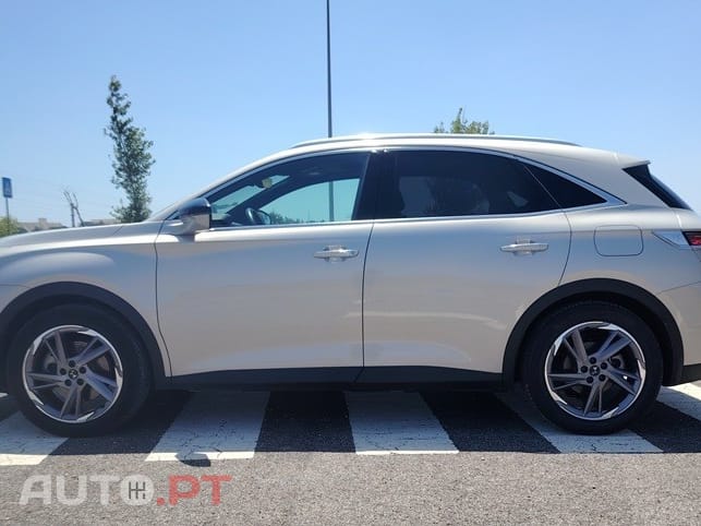 DS DS7 Crossback E-TENSE 300CV EAT8 4X4 INSPIRATION BASTILLE