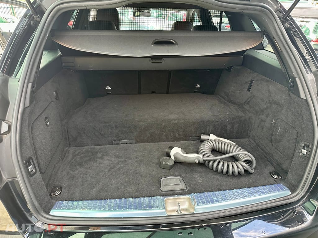 Mercedes-Benz C 300 de AMG Line Pack Night Edition