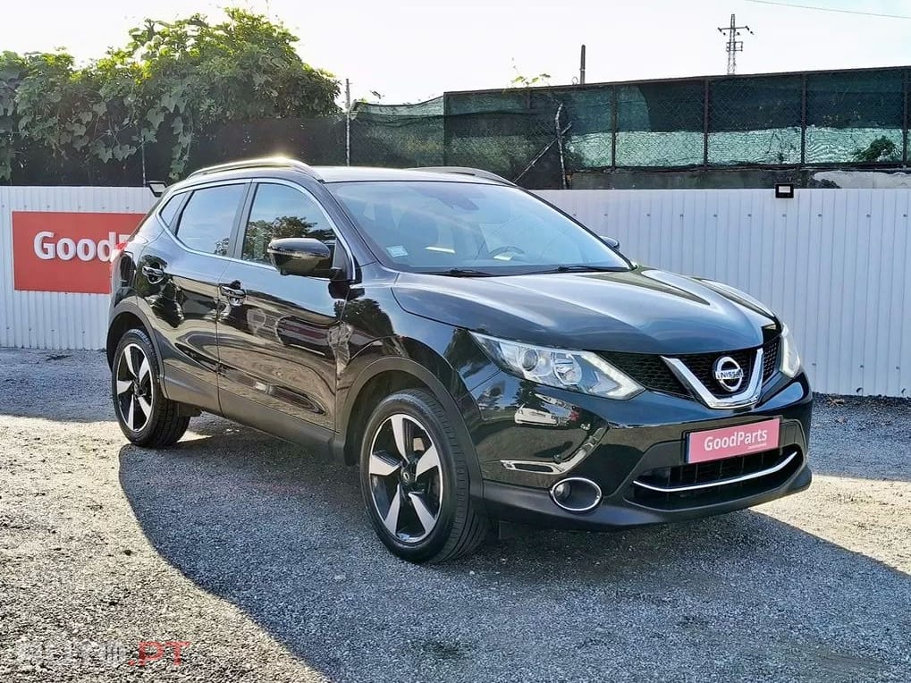 Nissan Qashqai 1.5 dCi N-Connecta RS+PS