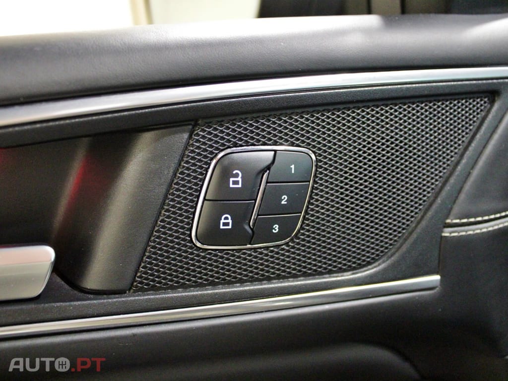 Ford S-Max 2.0 TDCi Vignale