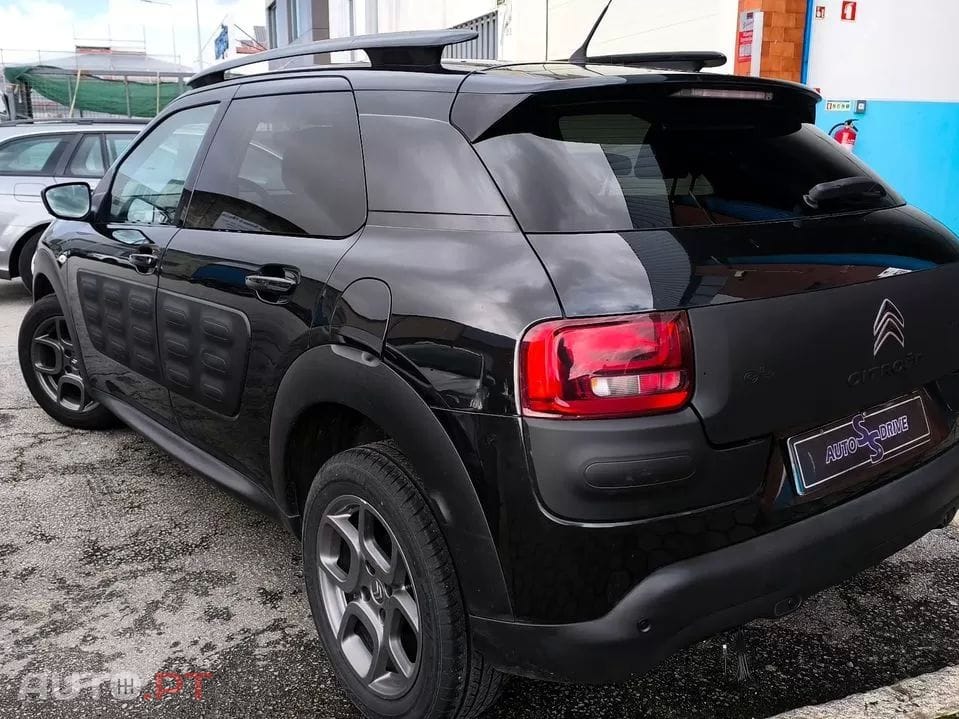 Citroen C4 Cactus 1.6 BlueHDi Shine ETG6