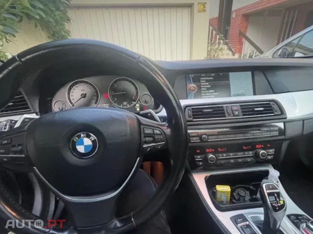 BMW 520 F11 520 D AMG LINE BLACK EDITION