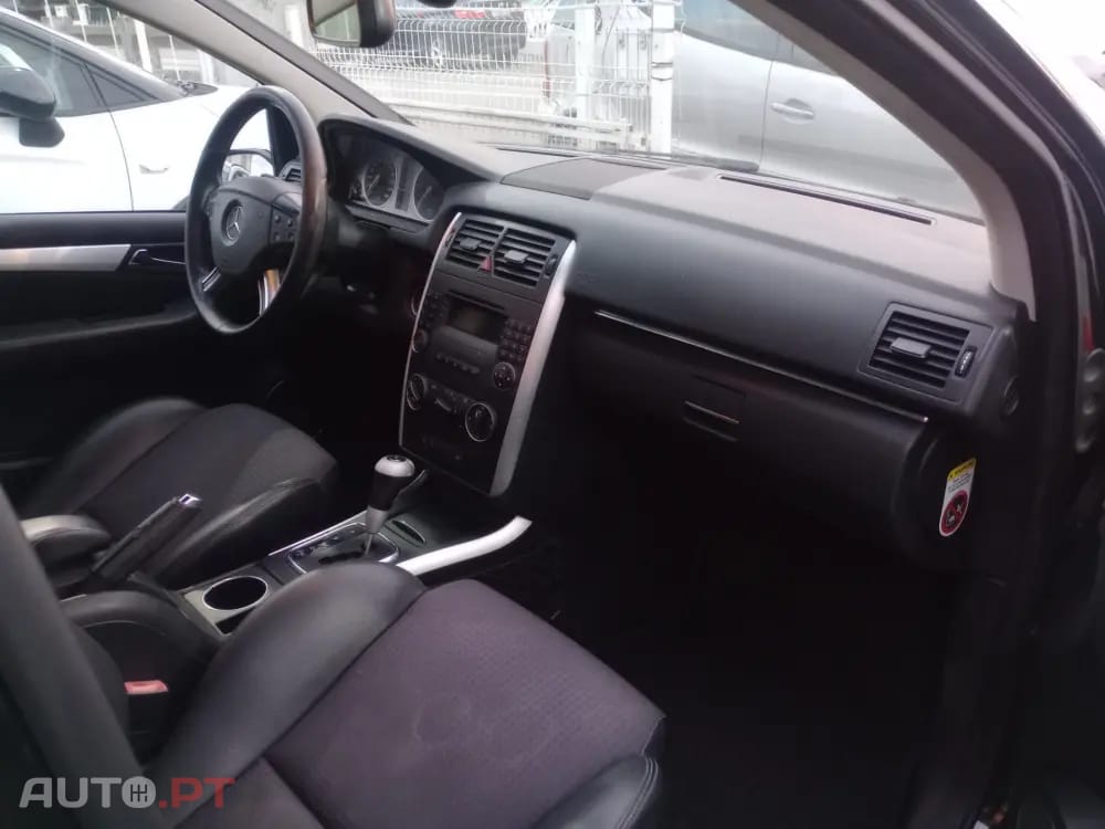 Mercedes-Benz B 180 ND