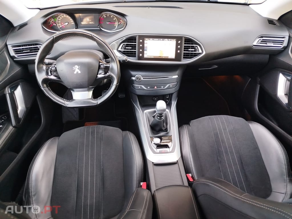 Peugeot 308 PureTech 130 Allure