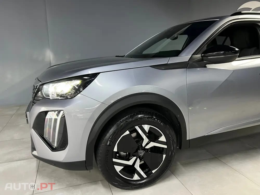 Peugeot 2008 1.2 Hybrid Allure e-DCS6
