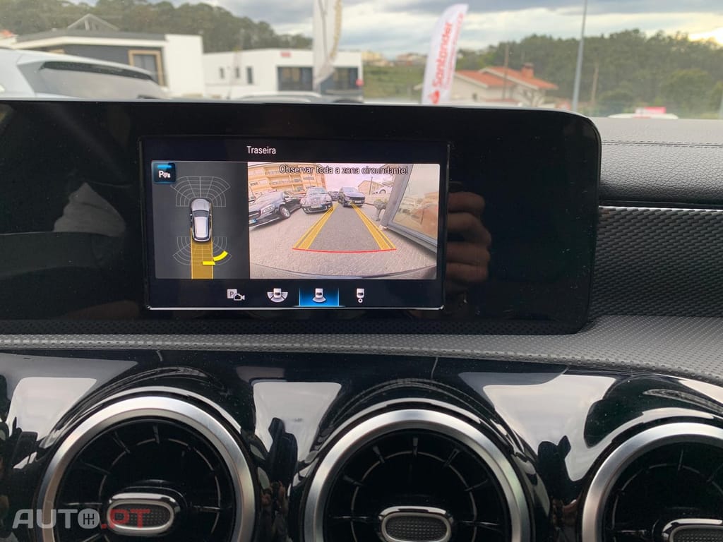 Mercedes-Benz CLA 180 d Style Plus