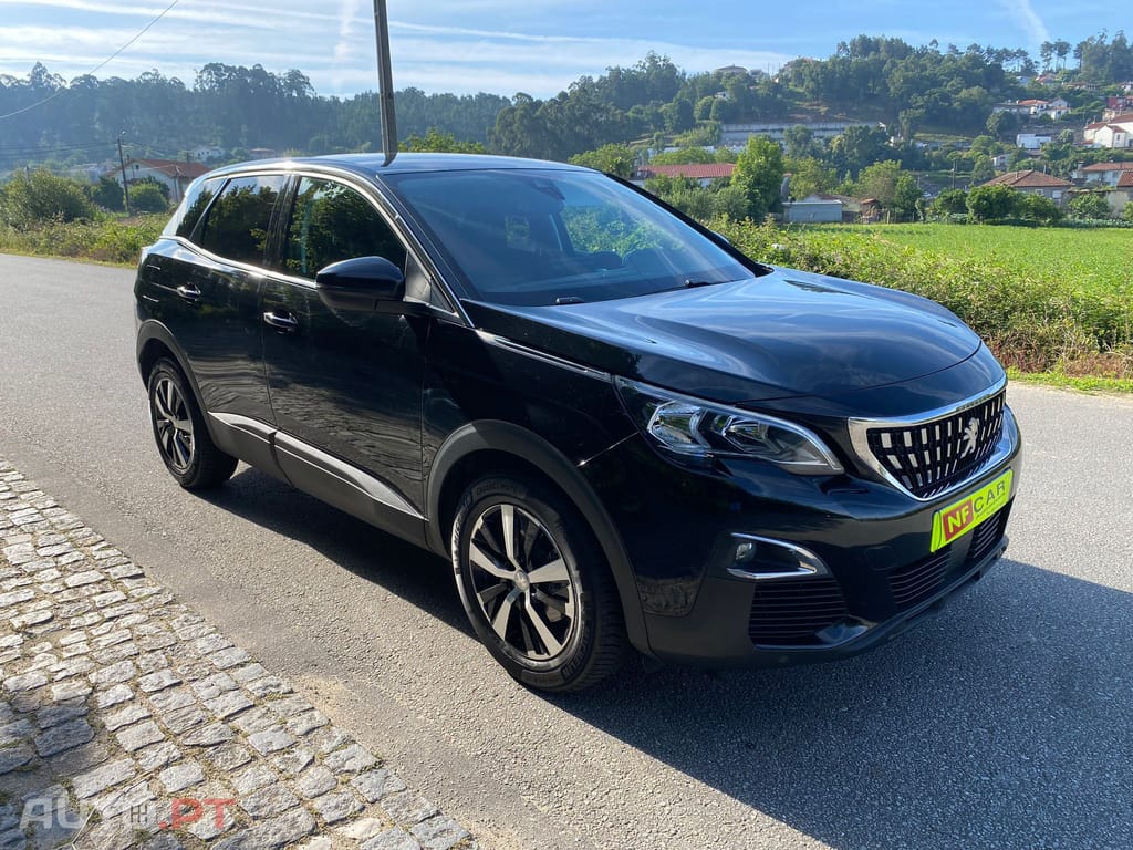 Peugeot 3008 1.5 HDI ALLURE
