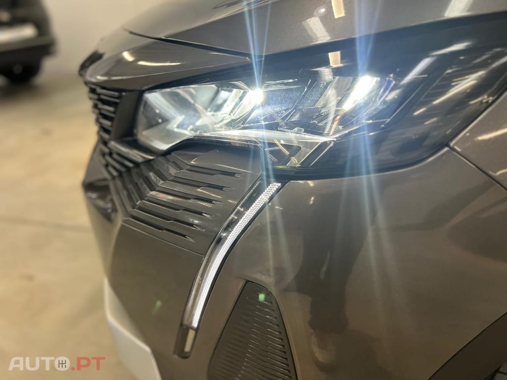 Peugeot 3008 1.6 Hybrid Allure Pack e-EAT8