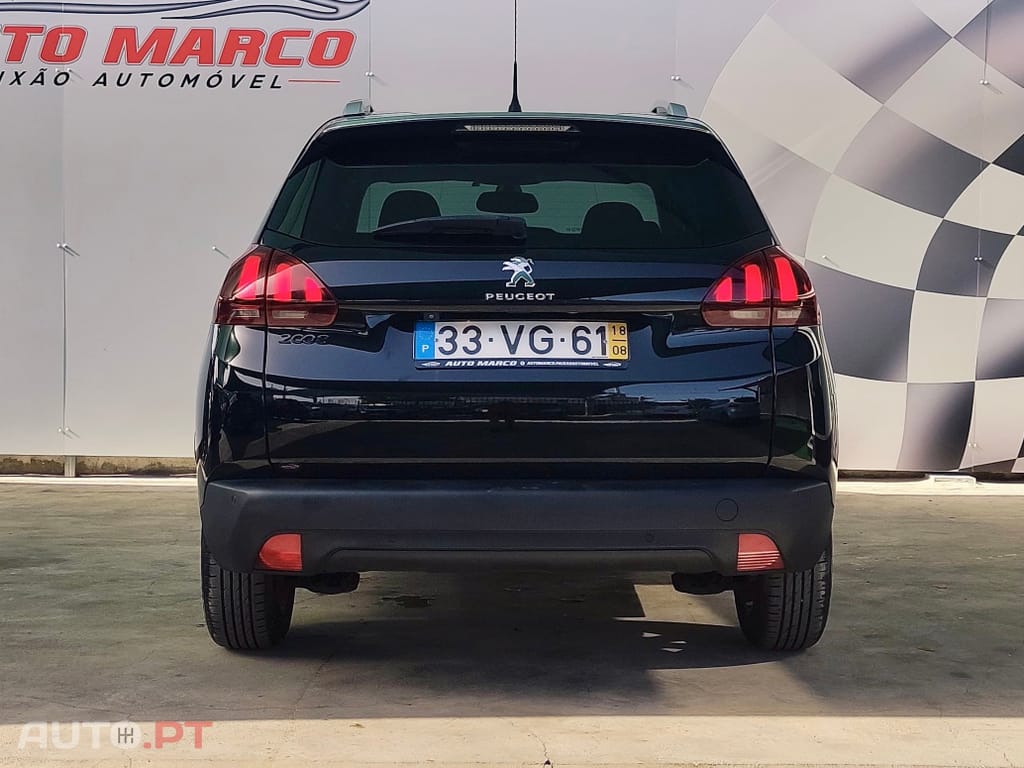 Peugeot 2008 1.2 PureTech Style