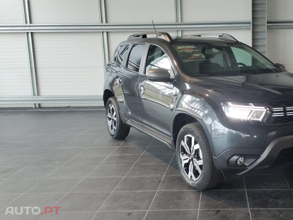 Dacia Duster Journey