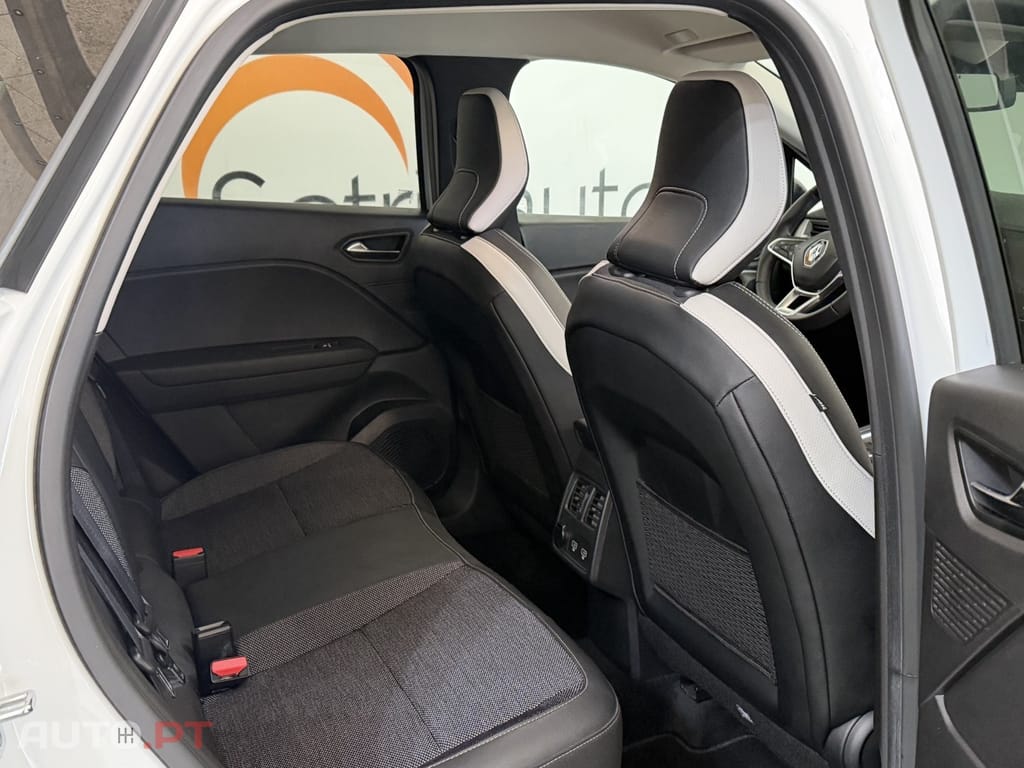 Renault Captur 1.3 TCe Exclusive EDC