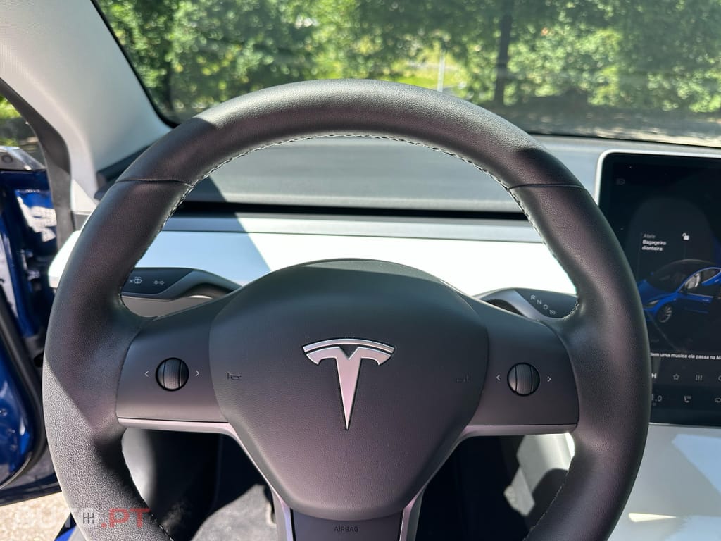 Tesla Model 3 Long-Range Dual Motor AWD