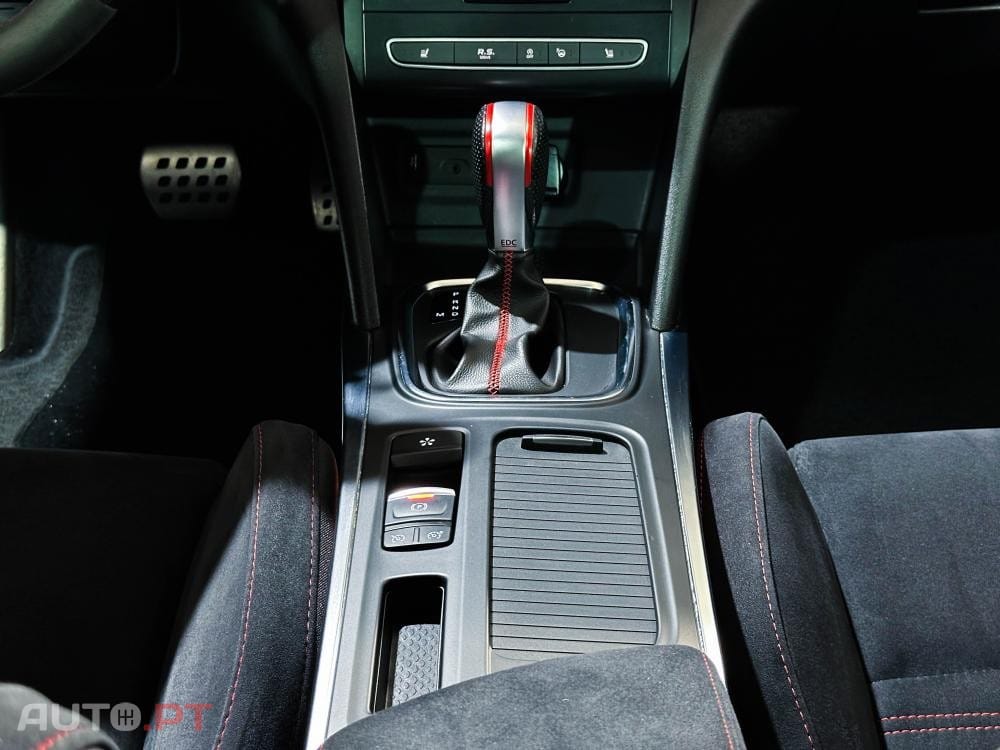 Renault Mégane 1.8 TCe R.S. EDC J19