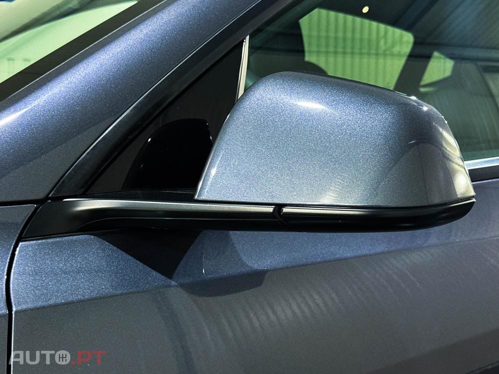 Tesla Model Y Long Range Dual Motor AWD