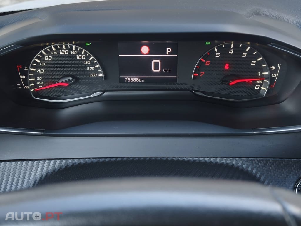 Peugeot 208 PureTech 100 EAT8 Allure