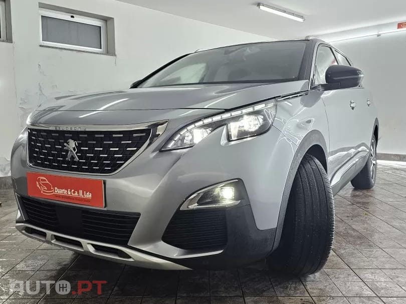 Peugeot 5008 1.5 BlueHDi Allure Baixo Consumo