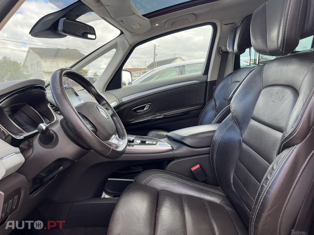 Renault Espace 1.6 dCi Initiale Paris EDC